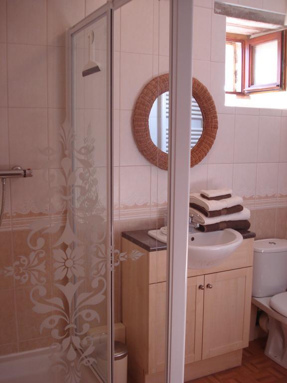 L'Ancien Pressoir Bed and Breakfast Ménil-Hermei Habitación foto